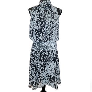NWT Just Taylor  Mock Neck Black White Floral Lightweight Sleveless Dress size 8